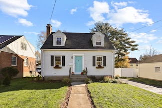 50 Acadia St, West Hartford, CT 06119