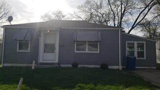 445 Plaza Ave, Saint Louis, MO 63135