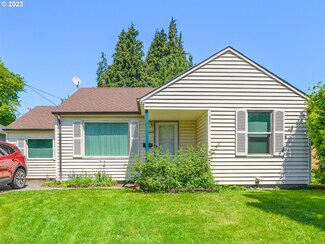 8445 SE Washington St, Portland, OR 97216