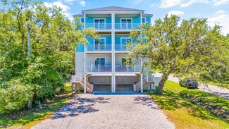 123 16th Ave N, Surfside Beach, SC 29575
