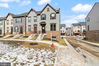 1114 Spur Ln, Fredericksburg, VA 22401