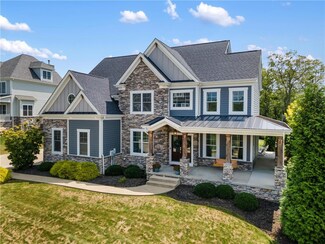 902 Penticon Ln, Warrendale, PA 15086