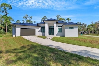 927 12th Ave NE, Naples, FL 34120
