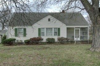 7740 Floyd St, Overland Park, KS 66204