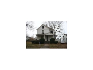 808 S Orange St, Concordia, MO 64020