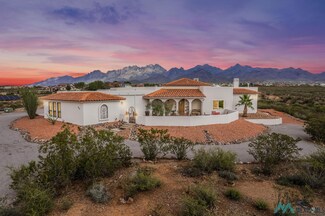 5055 Achenbach Ct, Las Cruces, NM 88011