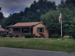 117 Bon Aire Dr, Township of But Ne, PA 16061