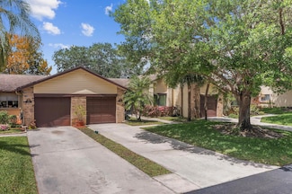 160 Ramblewood Cir, Royal Palm Beach, FL 33411