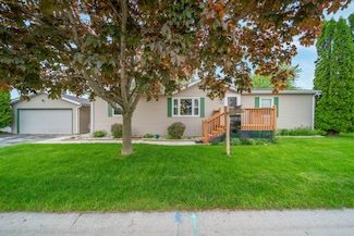 3620 Lannon Rd, Sheboygan, WI 53083