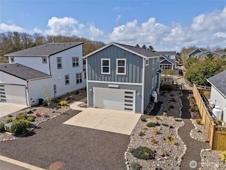 441 Lupine Ln SW, Ocean Shores, WA 98569