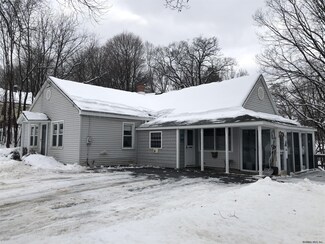 201 Oak St, Corinth, NY 12822