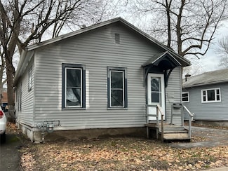24 Bloss St, Rochester, NY 14608