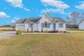415 S Walnut St, Princeton, NC 27569