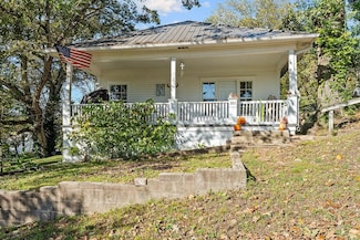 202 Oak St, Anderson, MO 64831