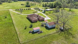 1595 Pumping Station Rd, Greensburg, LA 70441