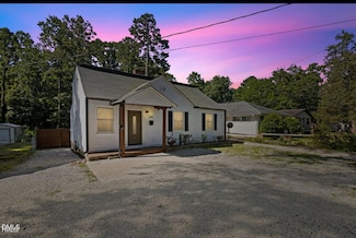 606 E Club Blvd, Durham, NC 27704