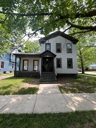 527 W Cedar St, Kalamazoo, MI 49007