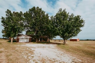 13741 N County Road 3200, Paoli, OK 73074