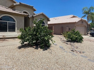 4234 E Redwood Ln, Phoenix, AZ 85048