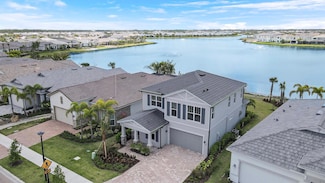 10362 Northbrook Cir, Palm Beach Gardens, FL 33412