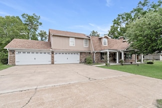 13550 Rolling Hills Dr, Beaumont, TX 77713