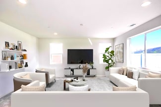 10349 River Bluff Dr, Santee, CA 92071