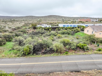 17124 E Roadrunner Rd, Spring Valley, AZ 86333