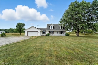 2745 Footville Richmond Rd E, Jefferson, OH 44047