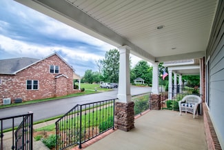 456 Pond Apple Rd Unit 17, Clarksville, TN 37043