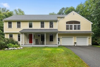20 Boynton St, Pepperell, MA 01463