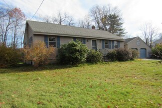 725 Eley Ln, Pembroke, NH 03275