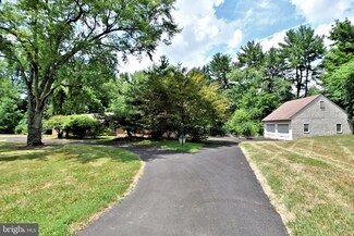1017 Woods Ln, Ambler, PA 19002