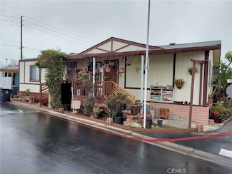 215 S Sullivan St Unit 220, Santa Ana, CA 92704