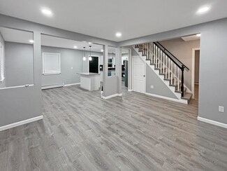 1342 Worcester St, Indian Orchard, MA 01151