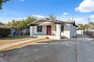 3321 E Montecito Ave, Fresno, CA 93702