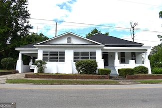 210 E Church St, Sandersville, GA 31082
