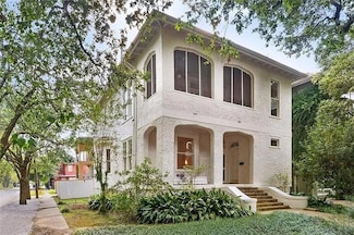 8 Neron Place, New Orleans, LA 70118