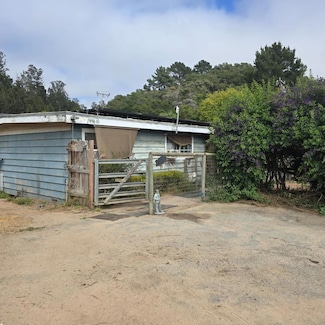 19963 Pesante Rd, Salinas, CA 93907