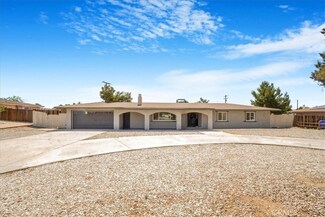 14351 Cronese Rd, Apple Valley, CA 92307