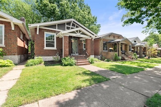 4815 Rhodes Ave, Saint Louis, MO 63116
