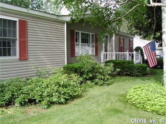 16 Price Dr, Pulaski, NY 13142