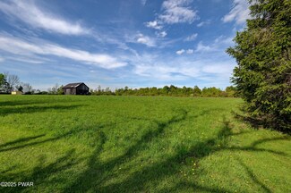 468 Bidwell Hill Rd, Lake Ariel, PA 18436