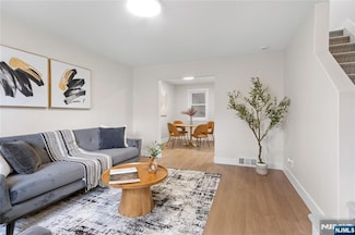 13 Melmore Gardens, East Orange, NJ 07017