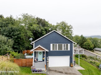 1659 Whispering Pines Dr, Seaside, OR 97138