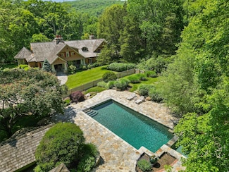 54 Old Stone Hill Rd, Pound Ridge, NY 10576