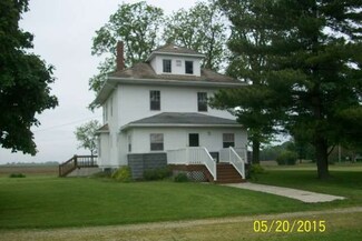 349 Churchill St, Sheldon, IL 60966