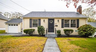 112 Mason Ave, Cranston, RI 02910