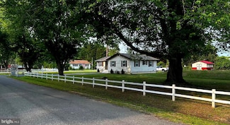 29884 Lee Rd, Mechanicsville, MD 20659