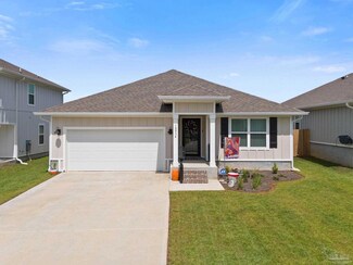 10934 Blacktail Loop, Bellview, FL 32526