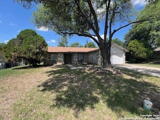 8723 Glen Bluff, San Antonio, TX 78239
